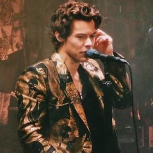 Meet your Posher, Aysha